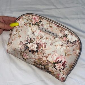 TAHARI clutch  purse